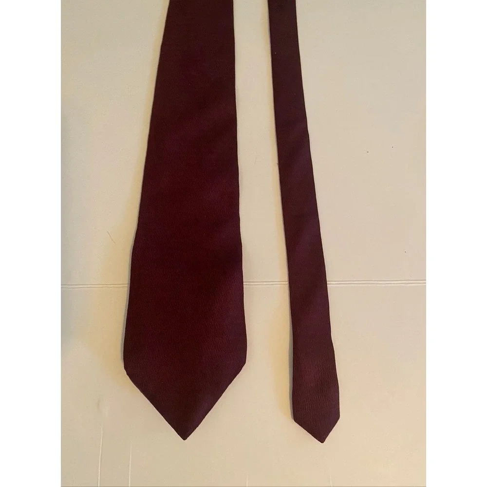 T.K.S. for Nordstrom Mens Burgundy Silk Wavy Textured Weave Necktie Neck Tie